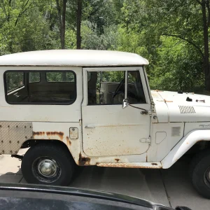 passenger's side profile